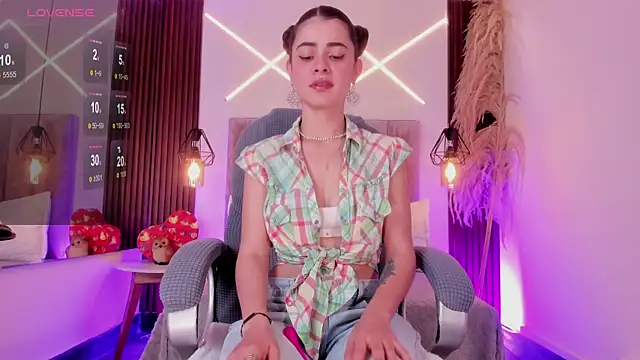 dasha-rodrigues online show from 06-25-26, 01:49