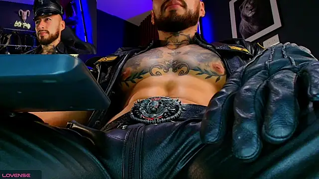 billyMayer  online show from 10-26-25, 05:57