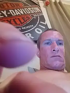 CuddlyFloat88 online show from 03-11-26, 05:12