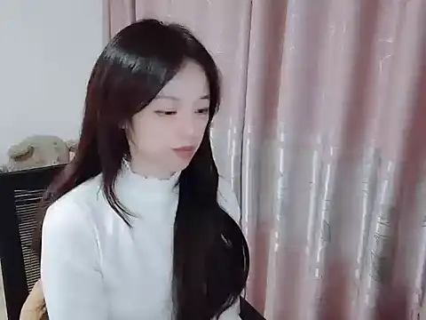 wwcc123 online show from 11-28-25, 02:39