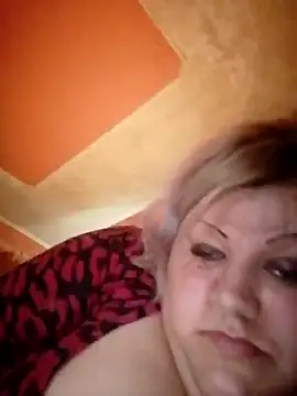 Snapshot of ducicsajsziii chatting on 10-11-25, 07:04 ducicsajsziii online show from 10-11-25, 07:04