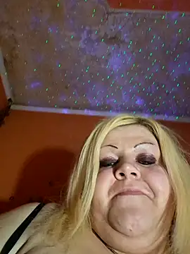 Snapshot of ducicsajsziii chatting on 02-15-25, 09:28 ducicsajsziii online show from 02-15-25, 09:28