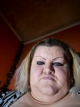 ducicsajsziii online show from 12-20-25, 09:06