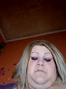 ducicsajsziii online show from 05-16-26, 06:23