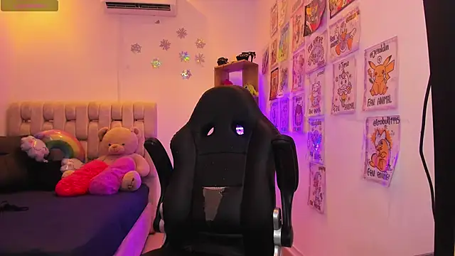 Gorgeous Team online show from 02-19-25, 11:04