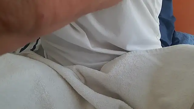 Snapshot of Ivanxx712 chatting on 03-12-25, 06:11 Ivanxx712 online show from 03-12-25, 06:11