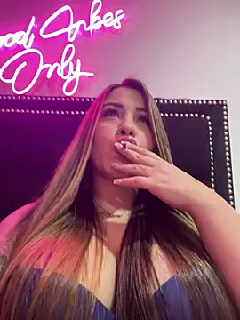 sexyyykloee online show from 04-29-26, 02:16