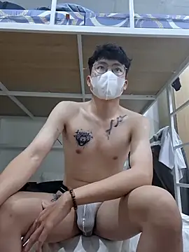 Gwencloudy online show from 03-21-26, 03:30