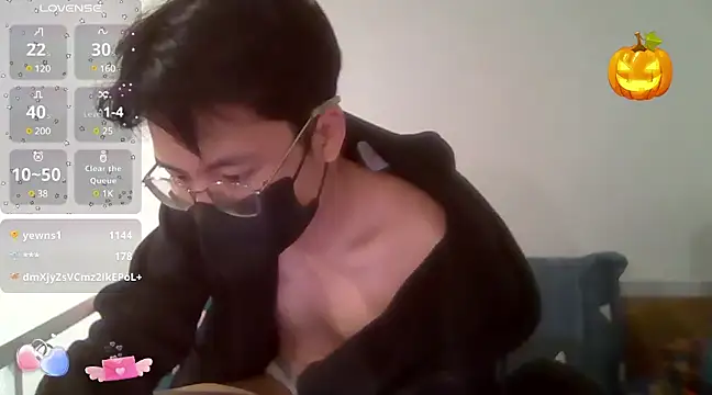 Gwencloudy online show from 02-10-25, 06:53