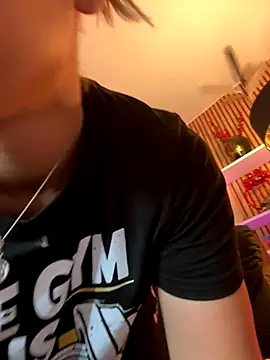 sofiah  online show from 12-02-25, 05:14