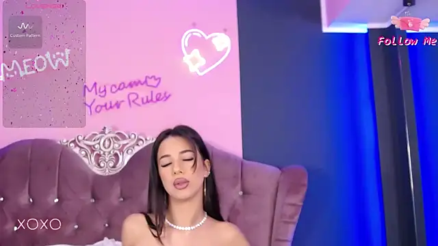 LaraKent online show from 09-08-25, 04:06