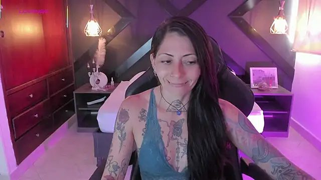 dark gotica online show from 10-10-25, 07:15