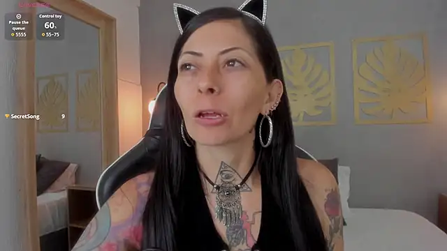 dark gotica online show from 10-31-25, 12:46