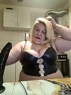 AriannaMilf online show from 10-24-25, 07:13