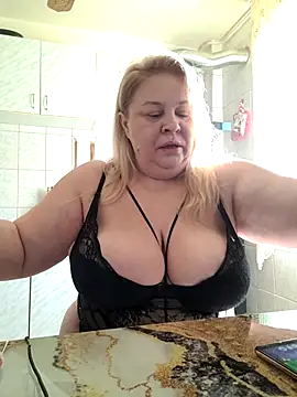 AriannaMilf online show from 10-30-25, 07:39