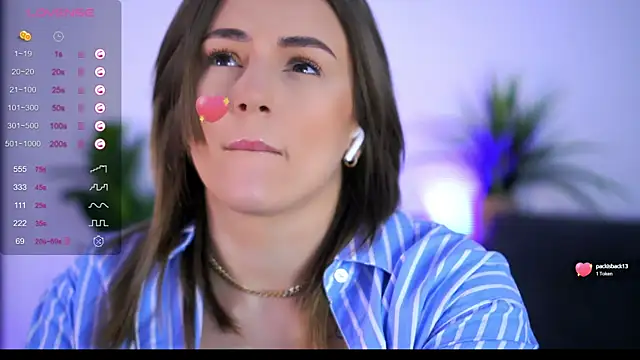 AishaCarter online show from 09-18-25, 06:33