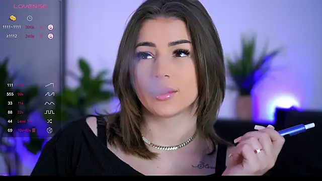 AishaCarter online show from 11-07-25, 06:12