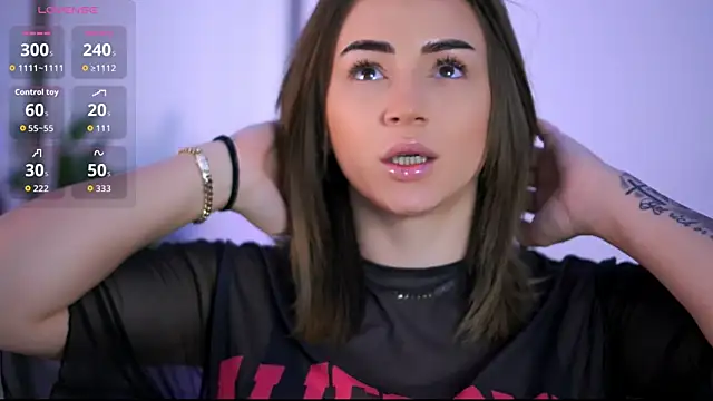 AishaCarter online show from 10-15-25, 05:10