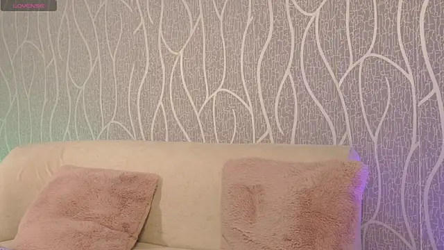 AlessiaCorleone  online show from 04-15-26, 01:11