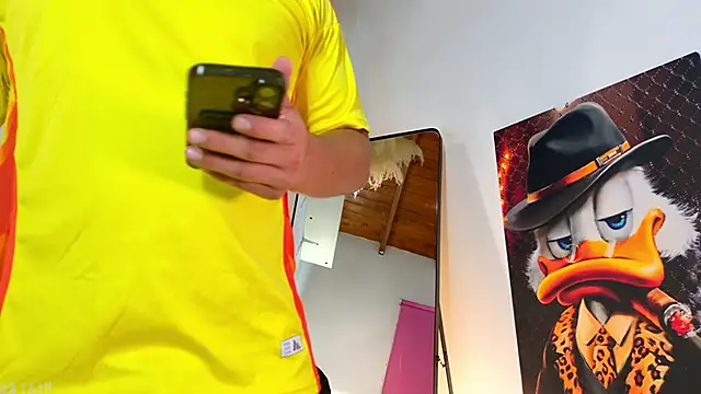 Juan Castano online show from 03-26-26, 11:24