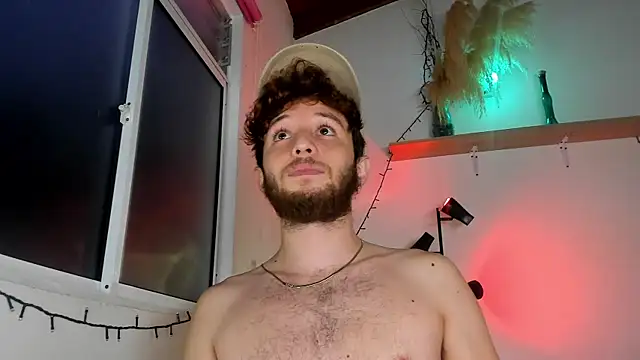 Juan Castano online show from 12-16-25, 10:52