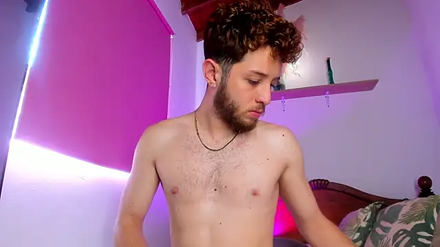 Juan Castano online show from 11-08-25, 06:33