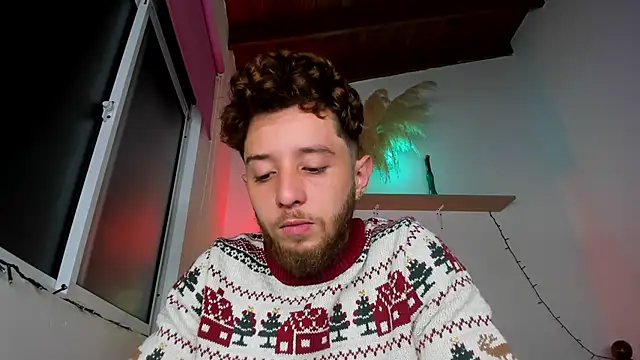 Juan Castano online show from 12-20-25, 08:06