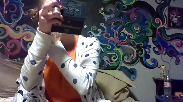 Snapshot of 4EyedSluttyGinger chatting on 03-15-25, 05:04 4EyedSluttyGinger online show from 03-15-25, 05:04