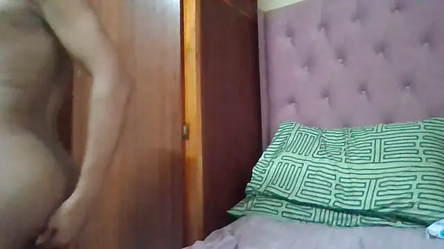 ShooingBunch online show from 11-10-25, 06:40