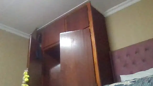 ShooingBunch online show from 12-03-25, 05:12