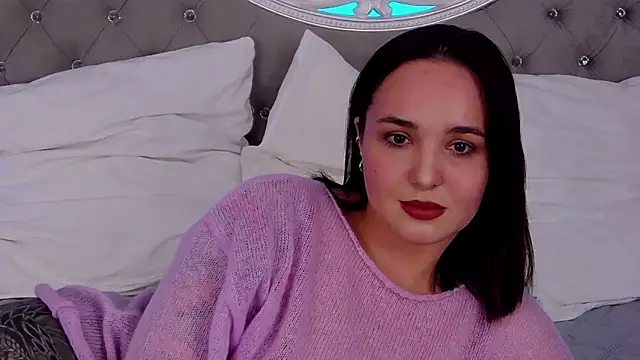Snapshot of MeIisaLove chatting on 04-16-26, 02:18 MeIisaLove online show from 04-16-26, 02:18