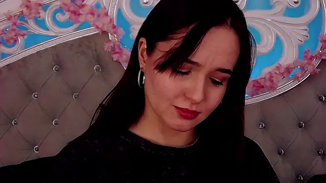Snapshot of MeIisaLove chatting on 02-18-26, 05:42 MeIisaLove online show from 02-18-26, 05:42