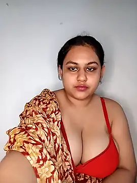 bumblebeegirl online show from 02-01-25, 01:41