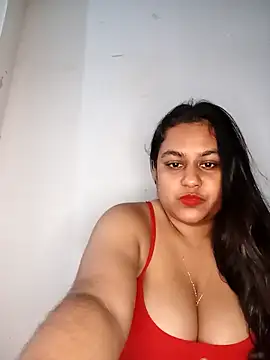 bumblebeegirl online show from 03-08-26, 08:23