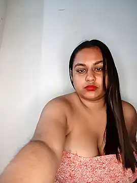 bumblebeegirl online show from 01-18-26, 10:24