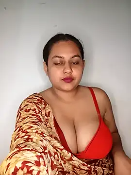 bumblebeegirl online show from 02-28-25, 05:37