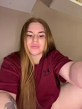 Snapshot of alexababy chatting on 02-19-26, 12:02 alexababy online show from 02-19-26, 12:02