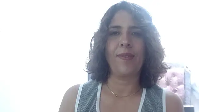 Victoria meester online show from 05-14-26, 02:58