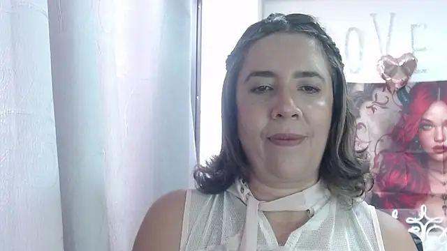 Victoria meester online show from 03-09-26, 04:21