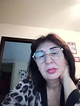 AlbinaXPretty online show from 10-04-25, 09:44