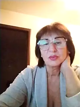 AlbinaXPretty online show from 10-25-25, 07:25