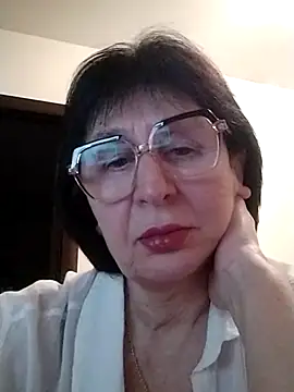 AlbinaXPretty online show from 03-18-25, 07:44