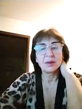 AlbinaXPretty online show from 11-12-25, 08:01