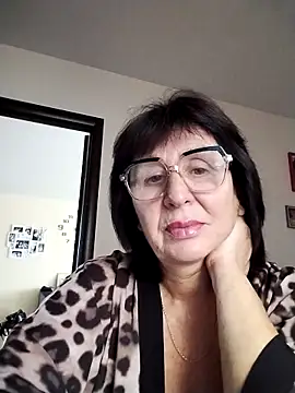 AlbinaXPretty online show from 11-22-25, 10:25