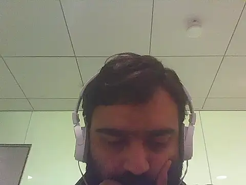 JohnBond009 online show from 05-22-26, 08:12
