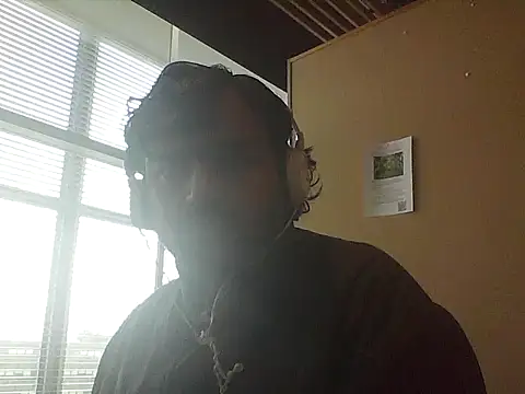 JohnBond009 online show from 10-07-25, 09:21