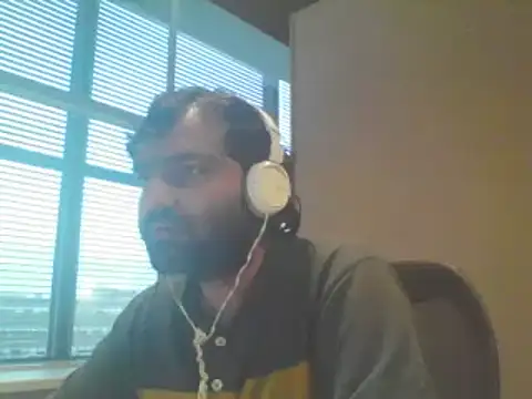 JohnBond009 online show from 09-09-25, 06:06