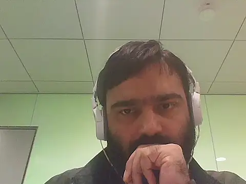 JohnBond009 online show from 05-20-26, 10:01