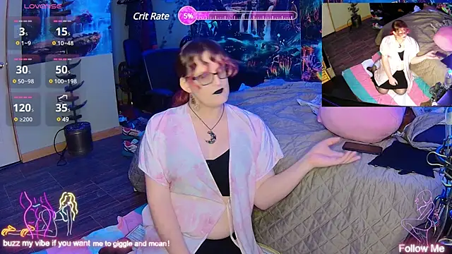 Snapshot of Faye_Wilde chatting on 01-28-25, 01:05 Faye Wilde online show from 01-28-25, 01:05