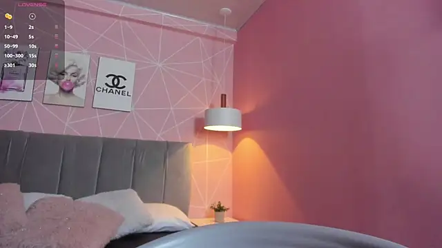 dolly zoe online show from 11-28-25, 10:21